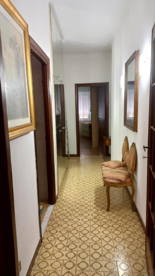 Appartamento Incantevole Al Centro Di Torvaianica Buitenkant foto