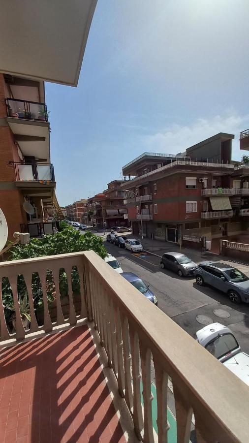 Appartamento Incantevole Al Centro Di Torvaianica Buitenkant foto